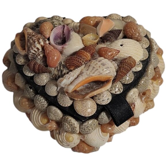 Vintage Heart-Shaped Seashell Trinket Box Home Decor Collectible - Picture 7 of 7